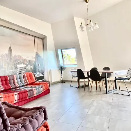 4t - 33 Avenue Gaston Chauvin Apartment *
