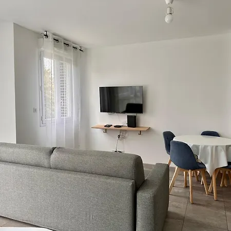 4t - 33 Avenue Gaston Chauvin Apartment Aulnay-sous-Bois